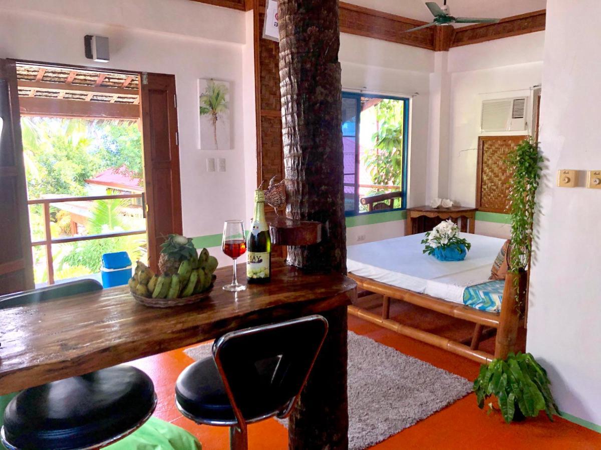 Apo Diver Beach Resort سان خوان المظهر الخارجي الصورة