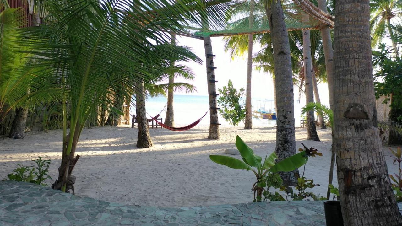 Apo Diver Beach Resort سان خوان المظهر الخارجي الصورة