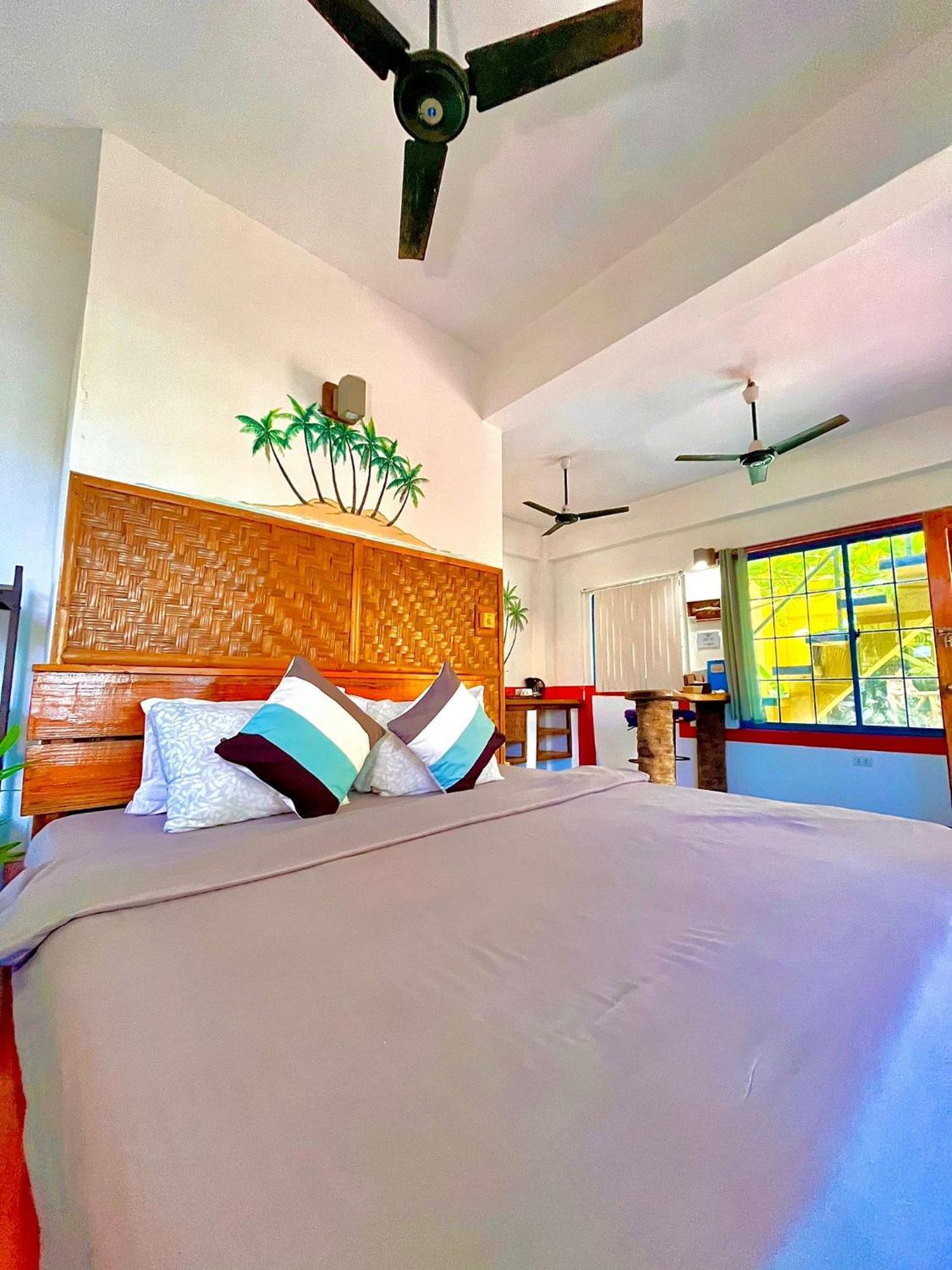 Apo Diver Beach Resort سان خوان المظهر الخارجي الصورة